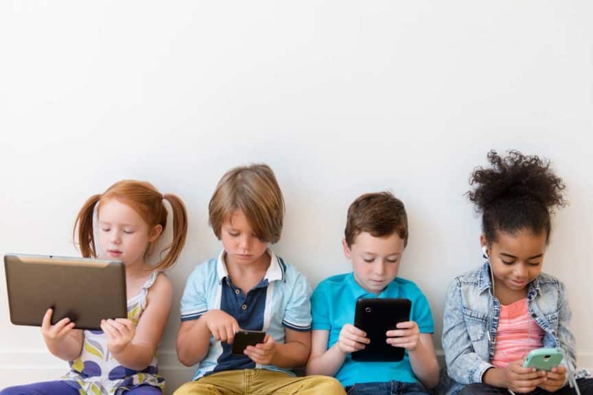 children using technology